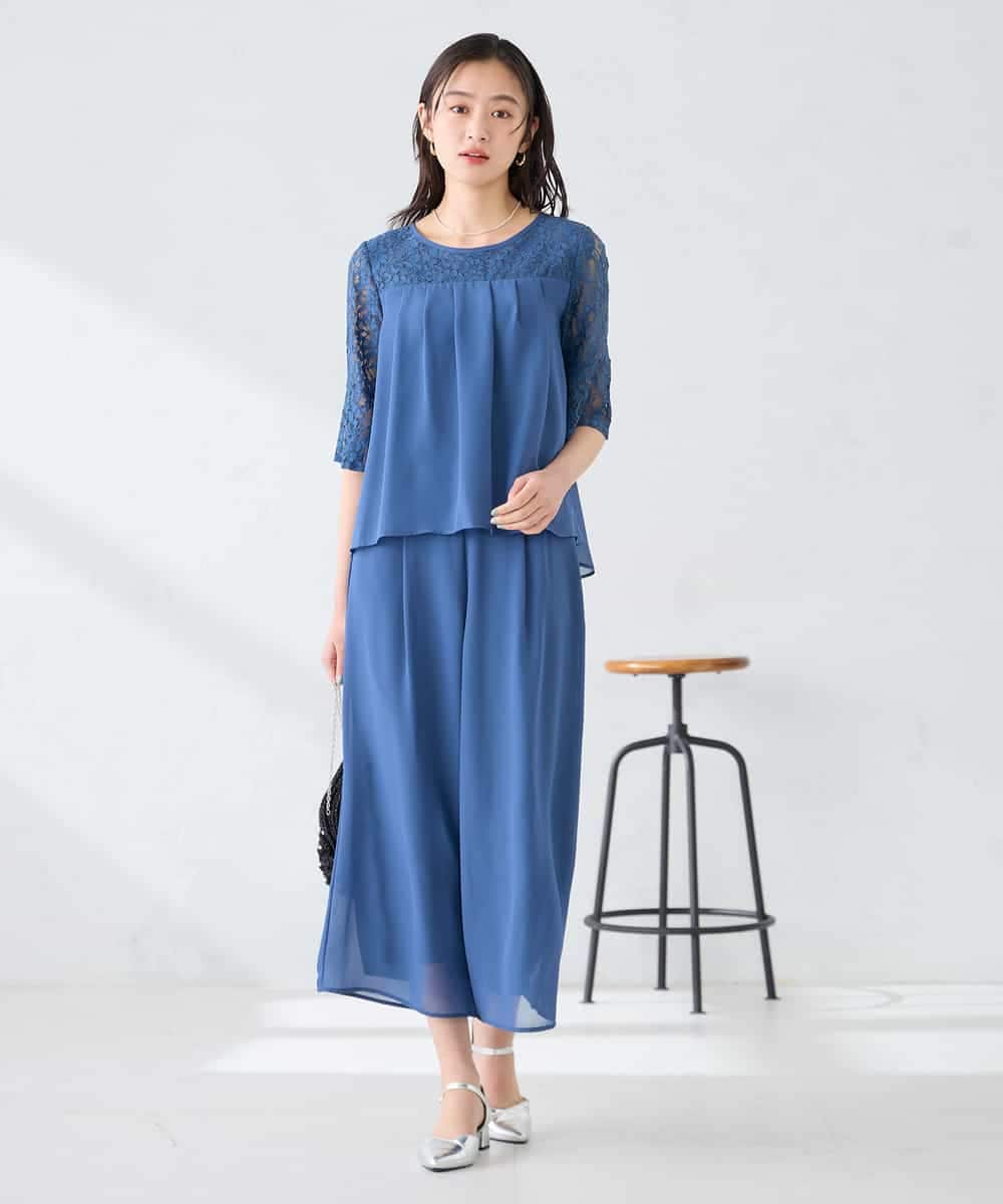 KBEGF13149 a.v.v(アー・ヴェ・ヴェ) 【結婚式/お呼ばれに】レースドッキングブラウス・パンツセットアップ ブルー