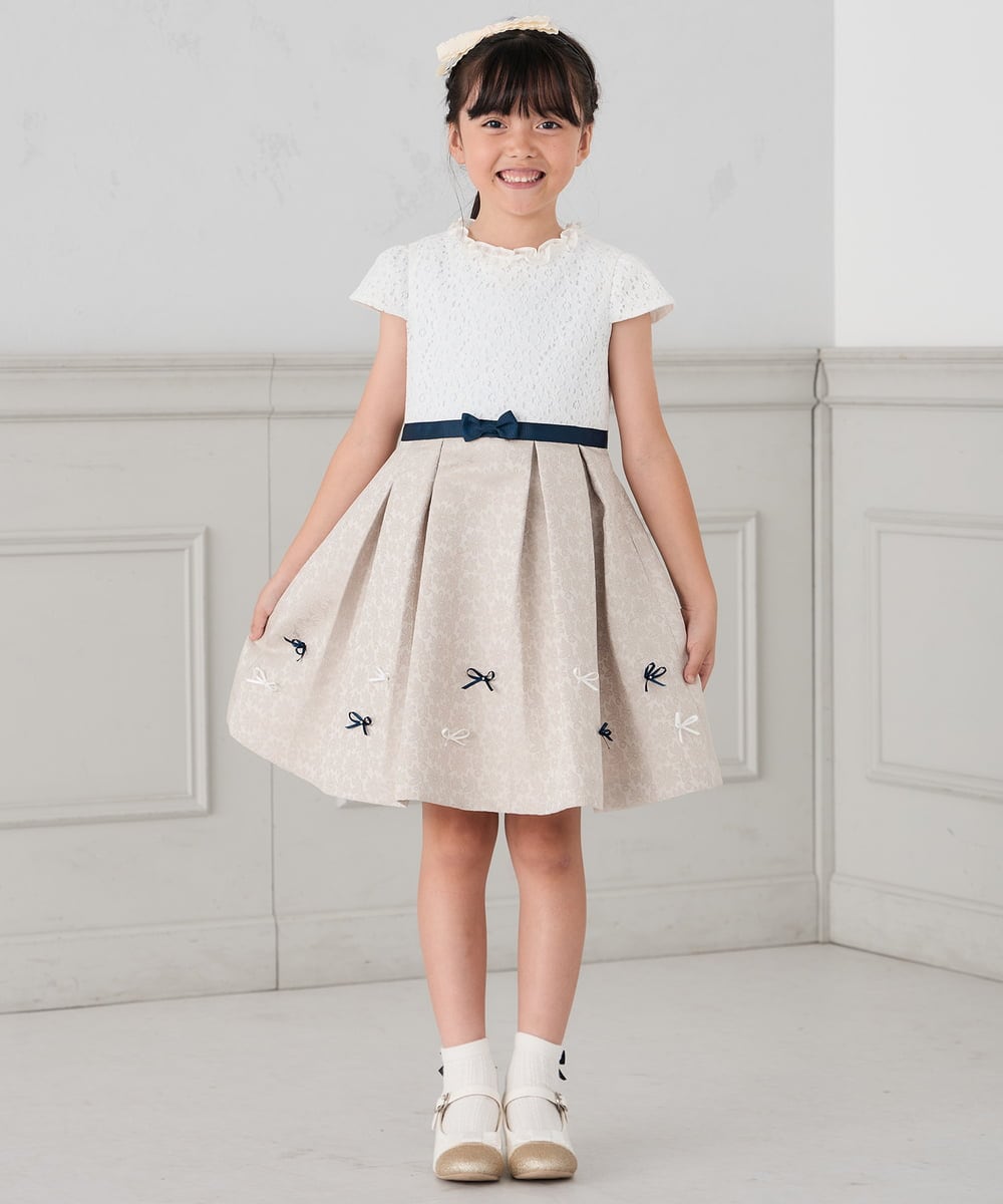 KG6CD31046 a.v.v KIDS(アー・ヴェ・ヴェ) [18/19/20cm]【セレモニー】リボンヒールパンプス アイボリー