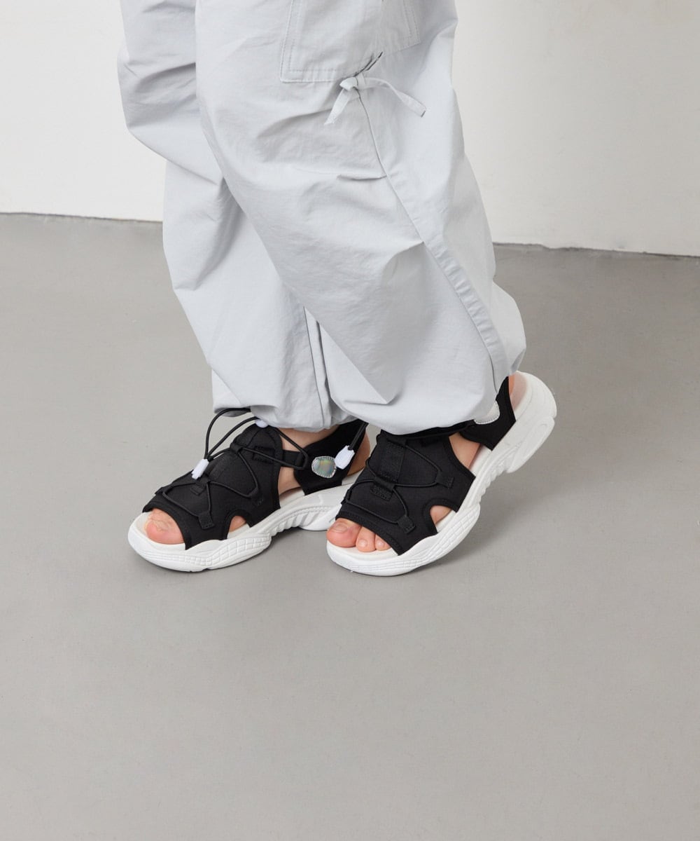 KG6GD10049 a.v.v KIDS(アー・ヴェ・ヴェ) 【21-23cm】ドロストスポーツサンダル ブラック