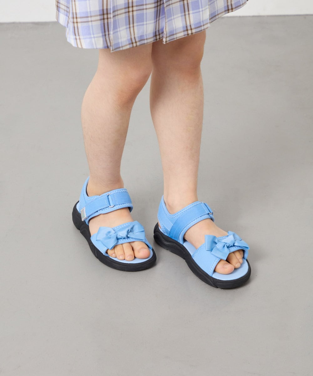 KG6GD12039 a.v.v KIDS(アー・ヴェ・ヴェ) 【19-24cm】[大人気商品/26SS新作/KIDS]リボンスポサン ライトブルー