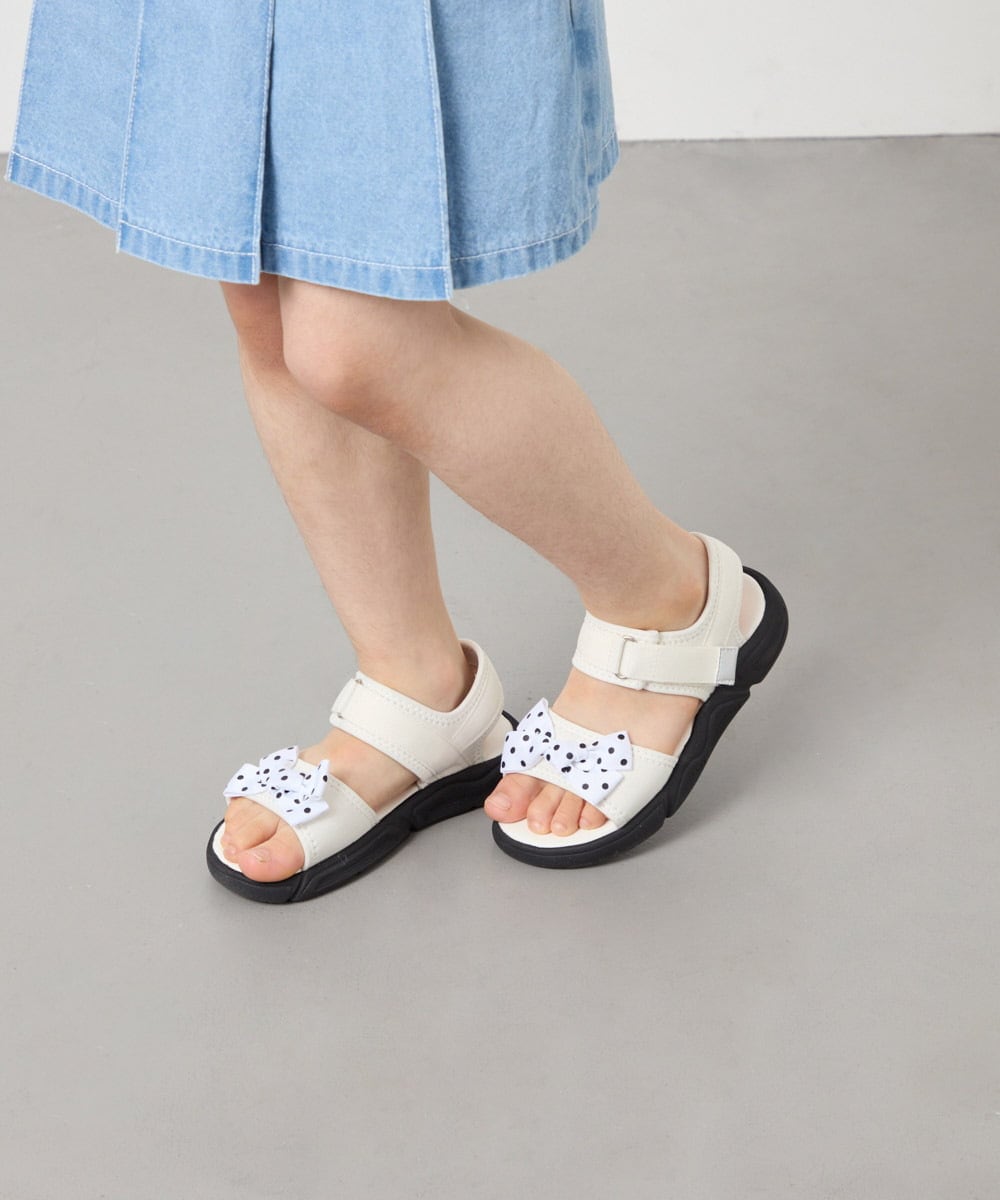 KG6GD12039 a.v.v KIDS(アー・ヴェ・ヴェ) 【19-24cm】[大人気商品/26SS新作/KIDS]リボンスポサン アイボリー