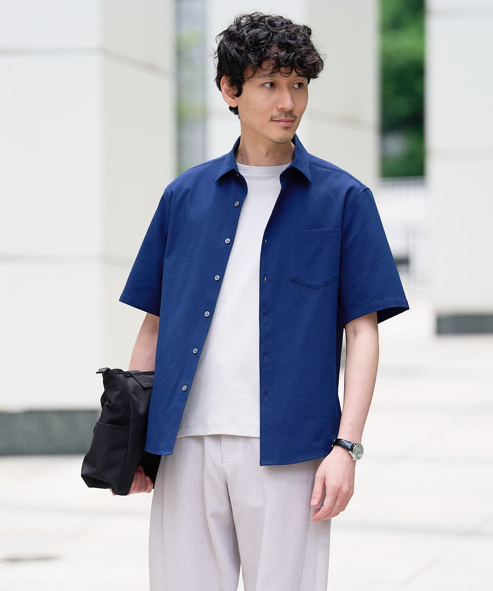 KHBGD44059 a.v.v MEN(アー・ヴェ・ヴェ) マイクロシアサッカーシャツ【快適ストレッチ / イージーケア / 洗濯機で洗える】 ライトグレー