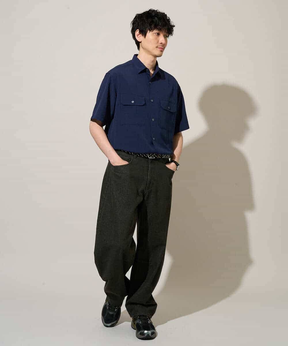 KHBGD53059 a.v.v MEN(アー・ヴェ・ヴェ) 〈接触冷感 / 吸水速乾〉リライトＷポケットシャツ【UVカット / ストレッチ / イージーケア / 洗濯機で洗える】 ダークグレー