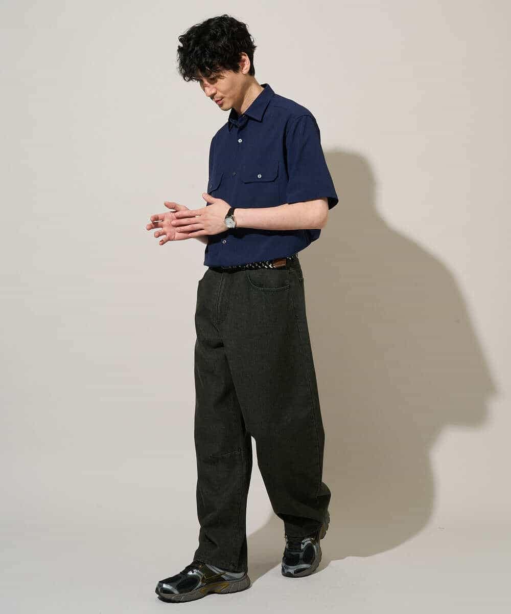 KHBGD53059 a.v.v MEN(アー・ヴェ・ヴェ) 〈接触冷感 / 吸水速乾〉リライトＷポケットシャツ【UVカット / ストレッチ / イージーケア / 洗濯機で洗える】 ダークグレー