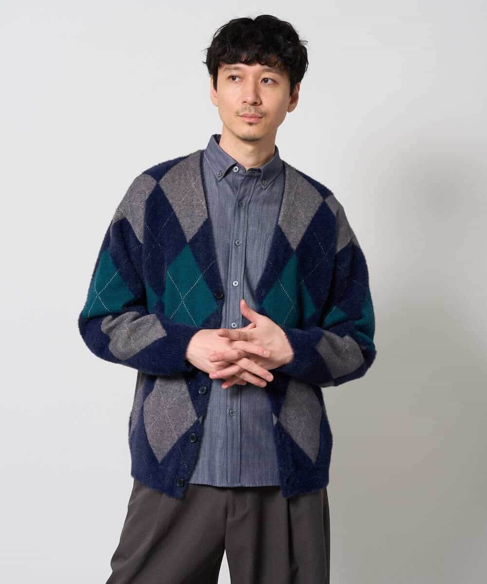 KHCLD26089 a.v.v MEN(アー・ヴェ・ヴェ) 【洗濯機で洗える】シャギーアーガイルワイドシルエットカーディガン ネイビー