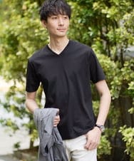 KHKGA41039 a.v.v MEN(アー・ヴェ・ヴェ) 【接触冷感/UVカット/毛玉になりにくい】シルケットスムースVネックカットソー ブラック