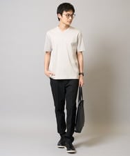 KHKGA41039 a.v.v MEN(アー・ヴェ・ヴェ) 【接触冷感/UVカット/毛玉になりにくい】シルケットスムースVネックカットソー ブラック