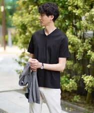 KHKGA41039 a.v.v MEN(アー・ヴェ・ヴェ) 【接触冷感/UVカット/毛玉になりにくい】シルケットスムースVネックカットソー ブラック