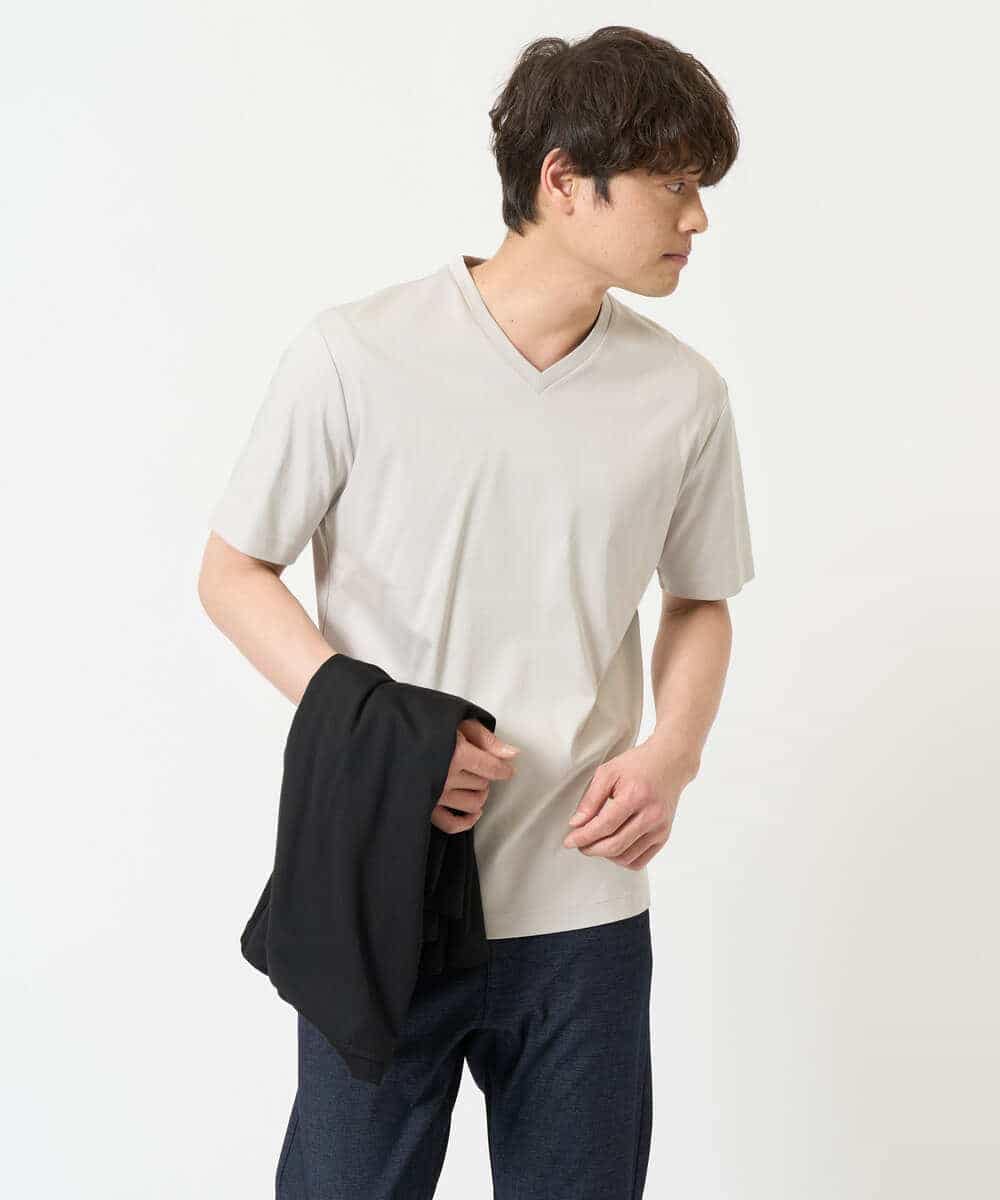 KHKGA41039 a.v.v MEN(アー・ヴェ・ヴェ) 【接触冷感/UVカット/毛玉になりにくい】シルケットスムースVネックカットソー ブラック