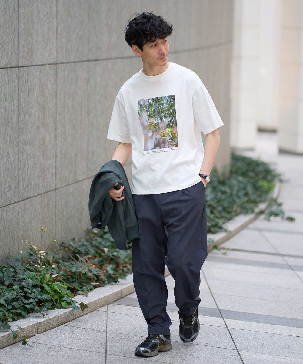 KHKGD19049 a.v.v MEN(アー・ヴェ・ヴェ) 【コラボ/接触冷感】フォトグラファーコラボワイドシルエットカットソー ホワイト