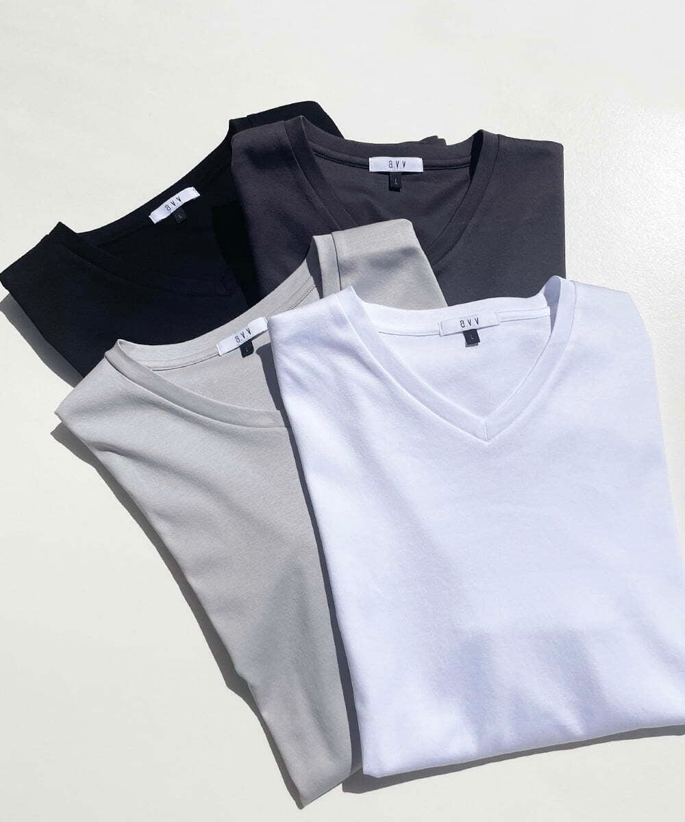 KHKGV41034 a.v.v MEN(アー・ヴェ・ヴェ) 【定番アイテム】ハイクオリティーコットンシルケットＶネックＴシャツ ホワイト