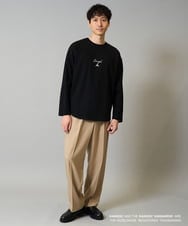 KHKJA19059 a.v.v MEN(アー・ヴェ・ヴェ) KANGOLスクエアプリントロングシルエットカットソー ブラック