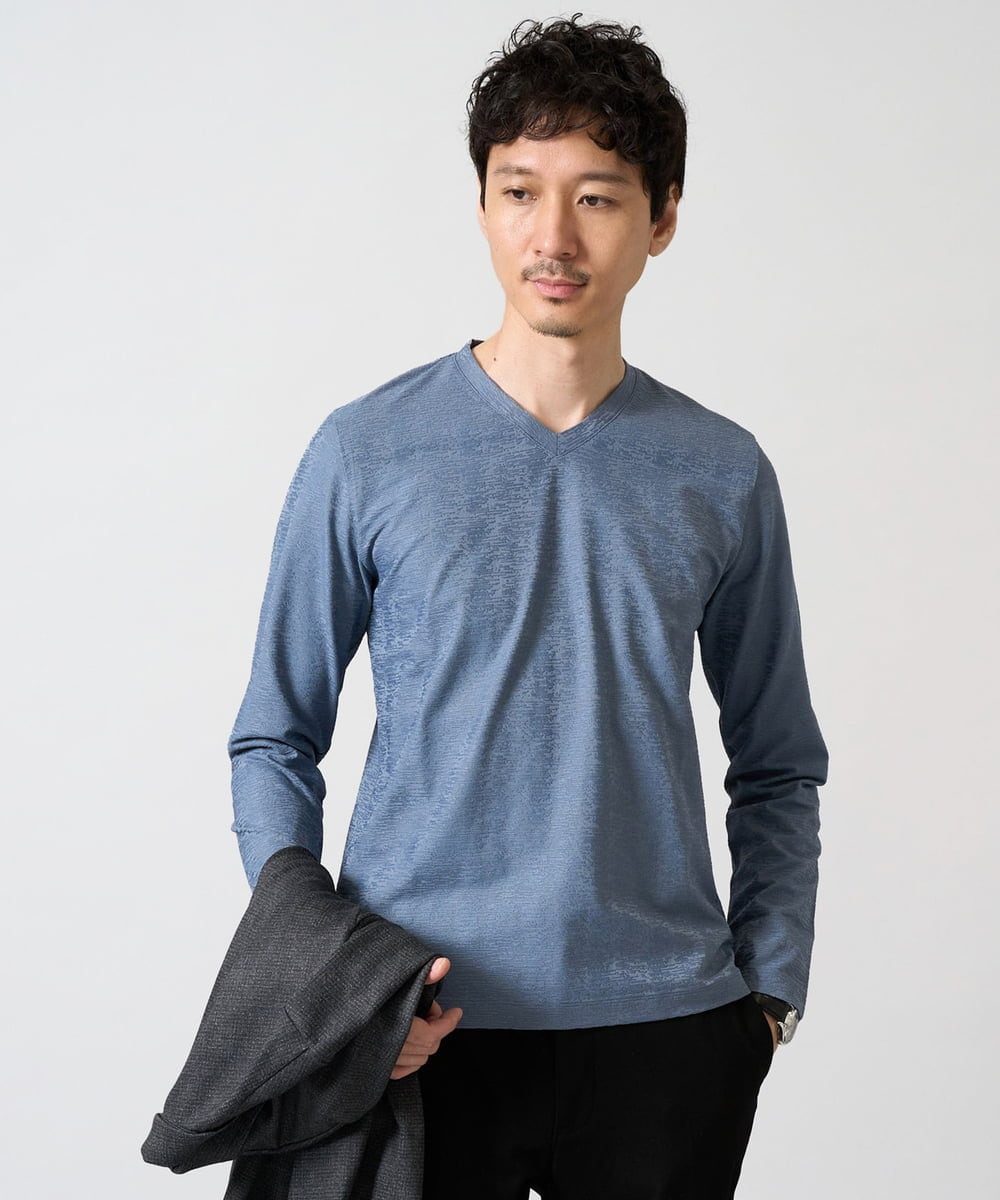KHKJA73044 a.v.v MEN(アー・ヴェ・ヴェ) 【ジャケット映え】針抜きジャカードＶネックＴシャツ【洗濯機で洗える/毛玉になりにくい】通勤/ビジネス/ジャケット〈ON/OFF SERIES〉 ブルー