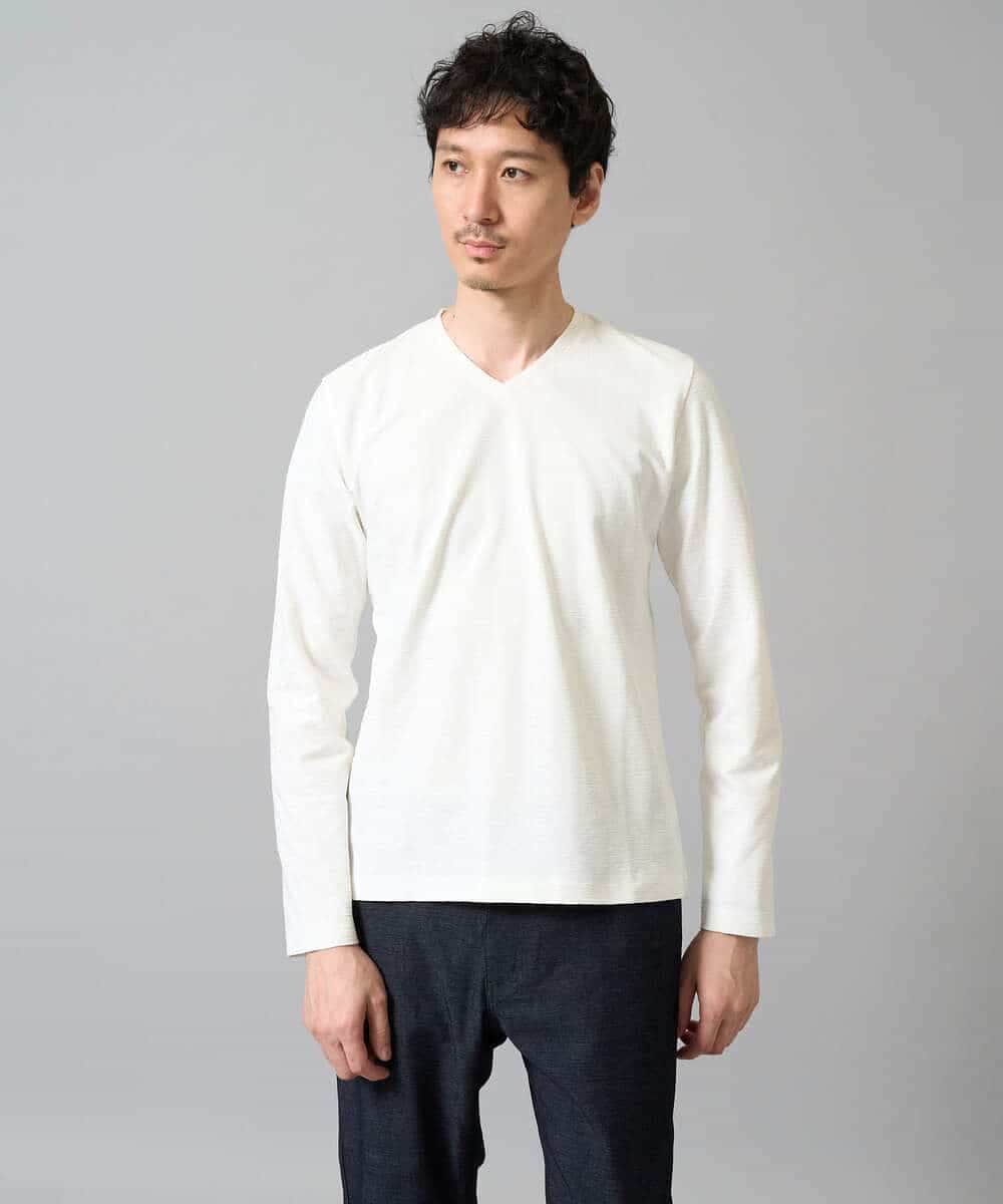 KHKJA73044 a.v.v MEN(アー・ヴェ・ヴェ) 【ジャケット映え】針抜きジャカードＶネックＴシャツ【洗濯機で洗える/毛玉になりにくい】通勤/ビジネス/ジャケット〈ON/OFF SERIES〉 ブラック