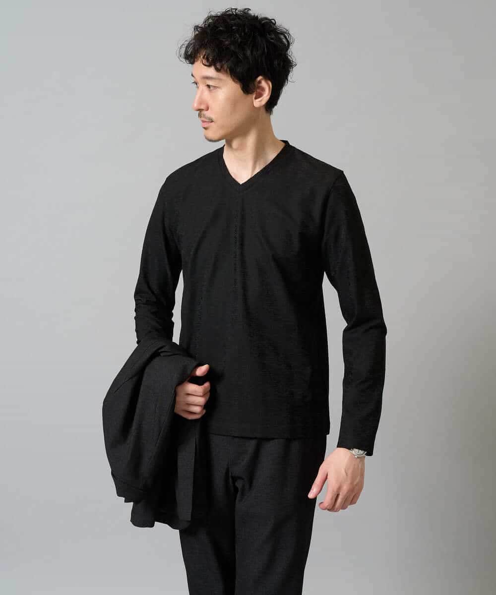 KHKJA73044 a.v.v MEN(アー・ヴェ・ヴェ) 【ジャケット映え】針抜きジャカードＶネックＴシャツ【洗濯機で洗える/毛玉になりにくい】通勤/ビジネス/ジャケット〈ON/OFF SERIES〉 ブラック