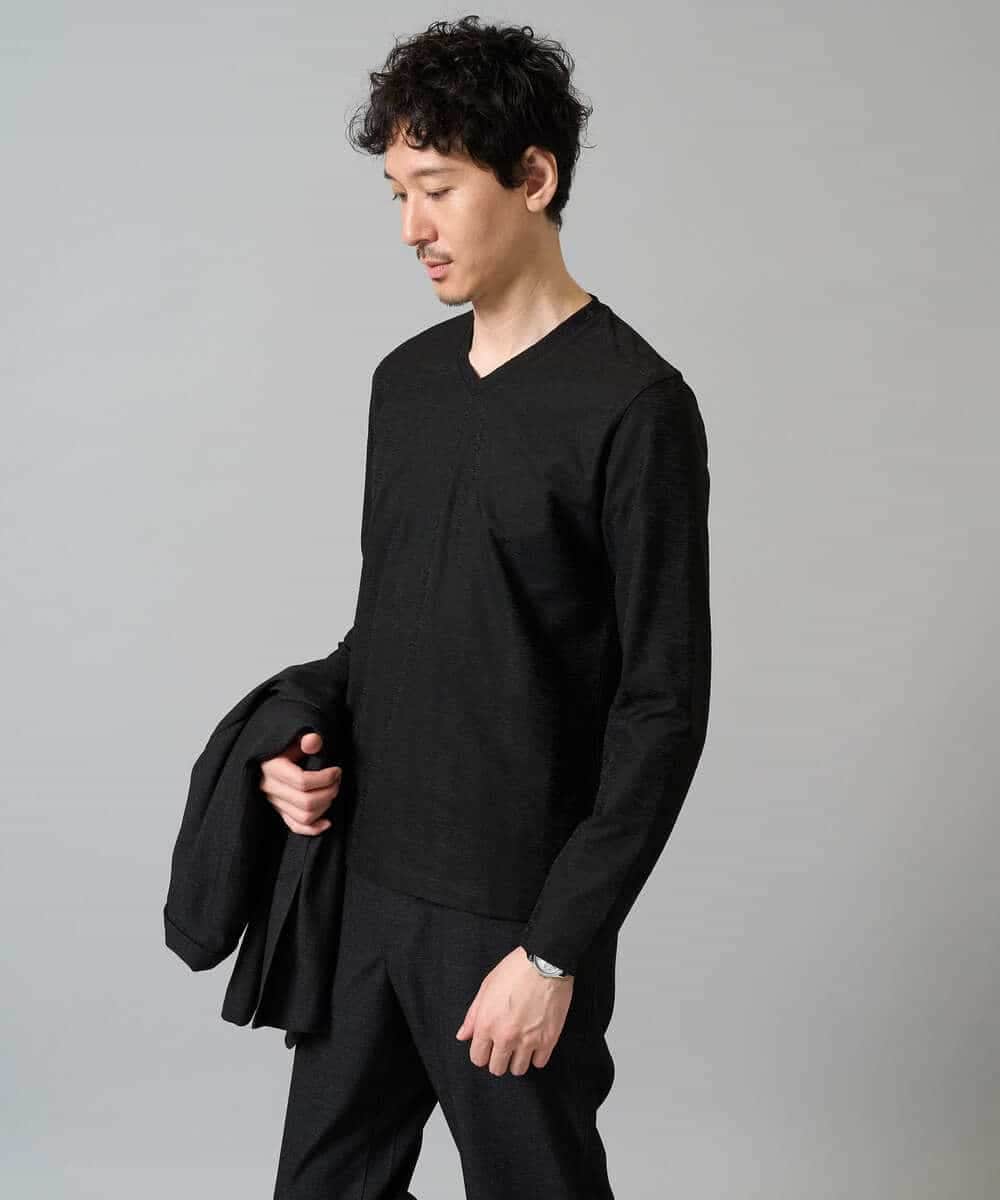 KHKJA73044 a.v.v MEN(アー・ヴェ・ヴェ) 【ジャケット映え】針抜きジャカードＶネックＴシャツ【洗濯機で洗える/毛玉になりにくい】通勤/ビジネス/ジャケット〈ON/OFF SERIES〉 ブラック