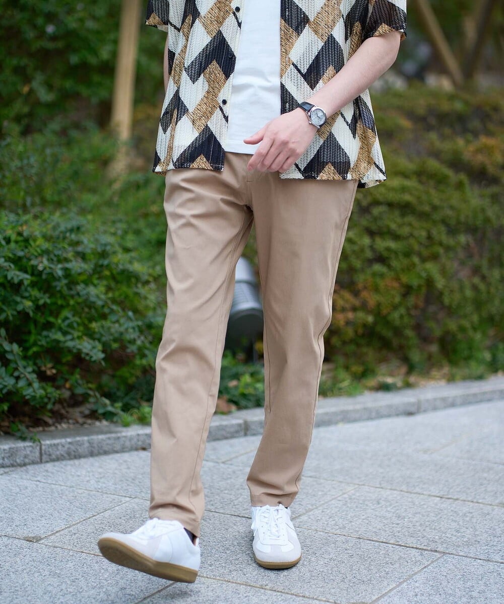 KHLGD37054 a.v.v MEN(アー・ヴェ・ヴェ) 人気のベーシック【 WEB限定 】スーパーストレッチ セミワイドパンツ（シーズンレス） ベージュ