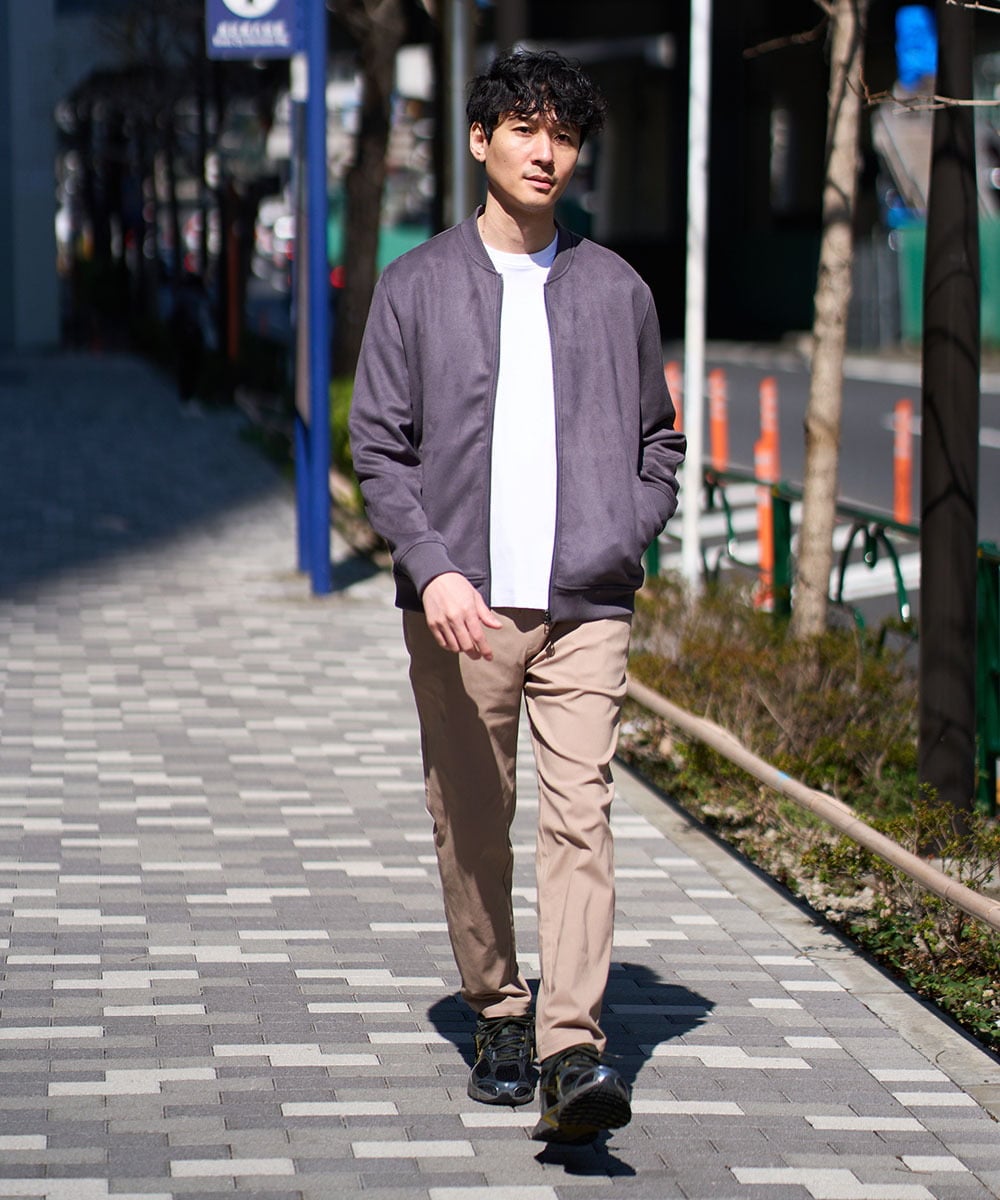 KHLGD37054 a.v.v MEN(アー・ヴェ・ヴェ) 人気のベーシック【 WEB限定 】スーパーストレッチ セミワイドパンツ（シーズンレス） ベージュ