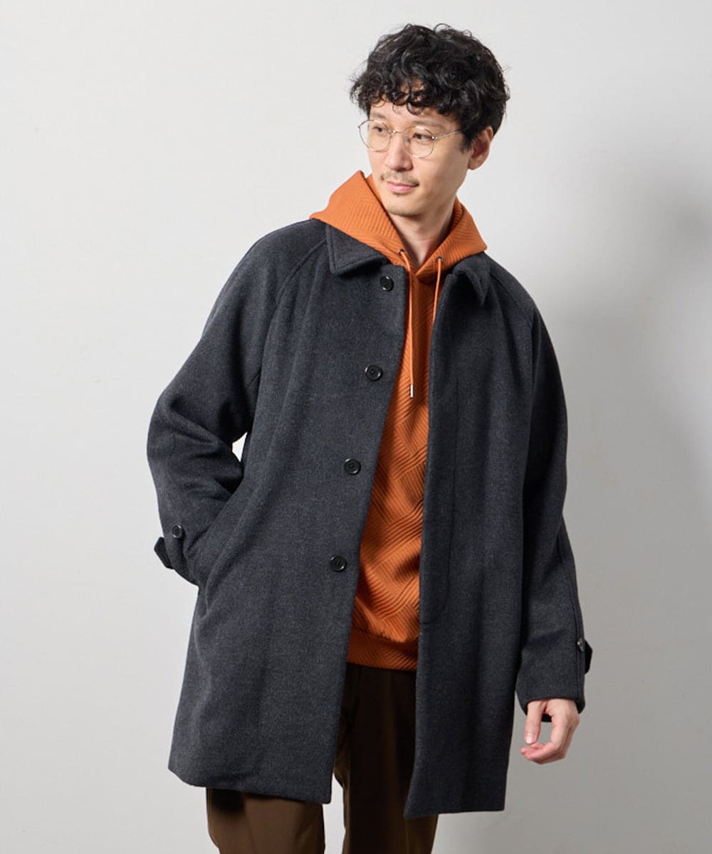 KHUAG09239 a.v.v MEN(アー・ヴェ・ヴェ) ライトビーバーステンカラーコート ブラック