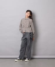 KJBJD03034 a.v.v KIDS(アー・ヴェ・ヴェ) [140-160]【ママとお揃いコーデが叶う】クロップドリボンシャツ ライトグレー