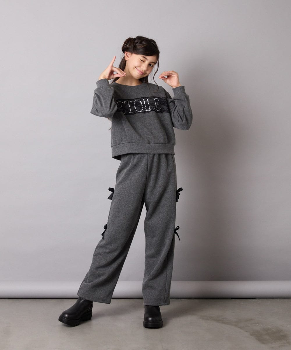 KJKAD02044 a.v.v KIDS(アー・ヴェ・ヴェ) [130-160]【裏起毛/クロップド丈/リメイク風】レースロゴクロップドトレーナー グリーン