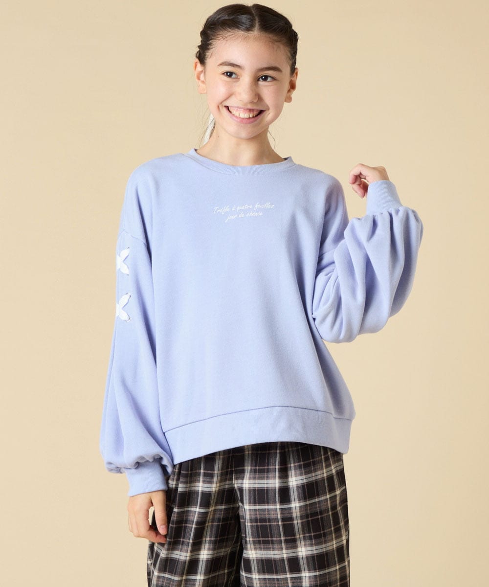 KJKAD36026 a.v.v KIDS(アー・ヴェ・ヴェ) [120-160]【人気NO.1トップス！/袖レースアップ/プチロゴ/通学にもオススメ】レースアップスリーブトレーナー ライトブルー