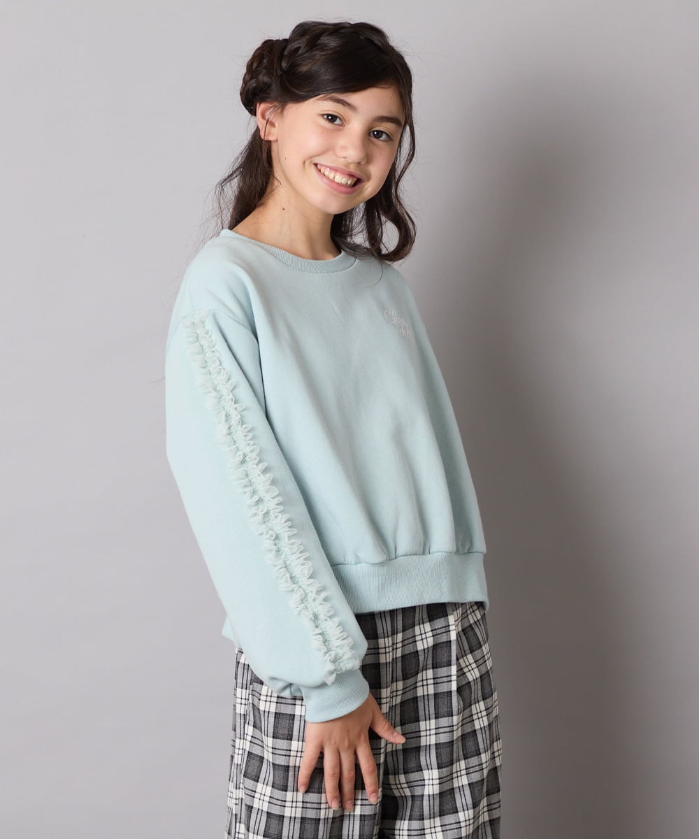 KJKAD50022 a.v.v KIDS(アー・ヴェ・ヴェ) [100-160]【WEB限定商品/裏起毛/チュールフリル/ワンポイント刺繍/クロップド丈】チュールスリーブクロップドトレーナー ダークグレー