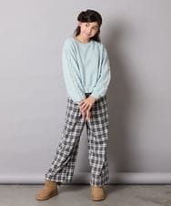 KJKAD50022 a.v.v KIDS(アー・ヴェ・ヴェ) [100-160]【WEB限定商品/裏起毛/チュールフリル/ワンポイント刺繍/クロップド丈】チュールスリーブクロップドトレーナー ダークグレー