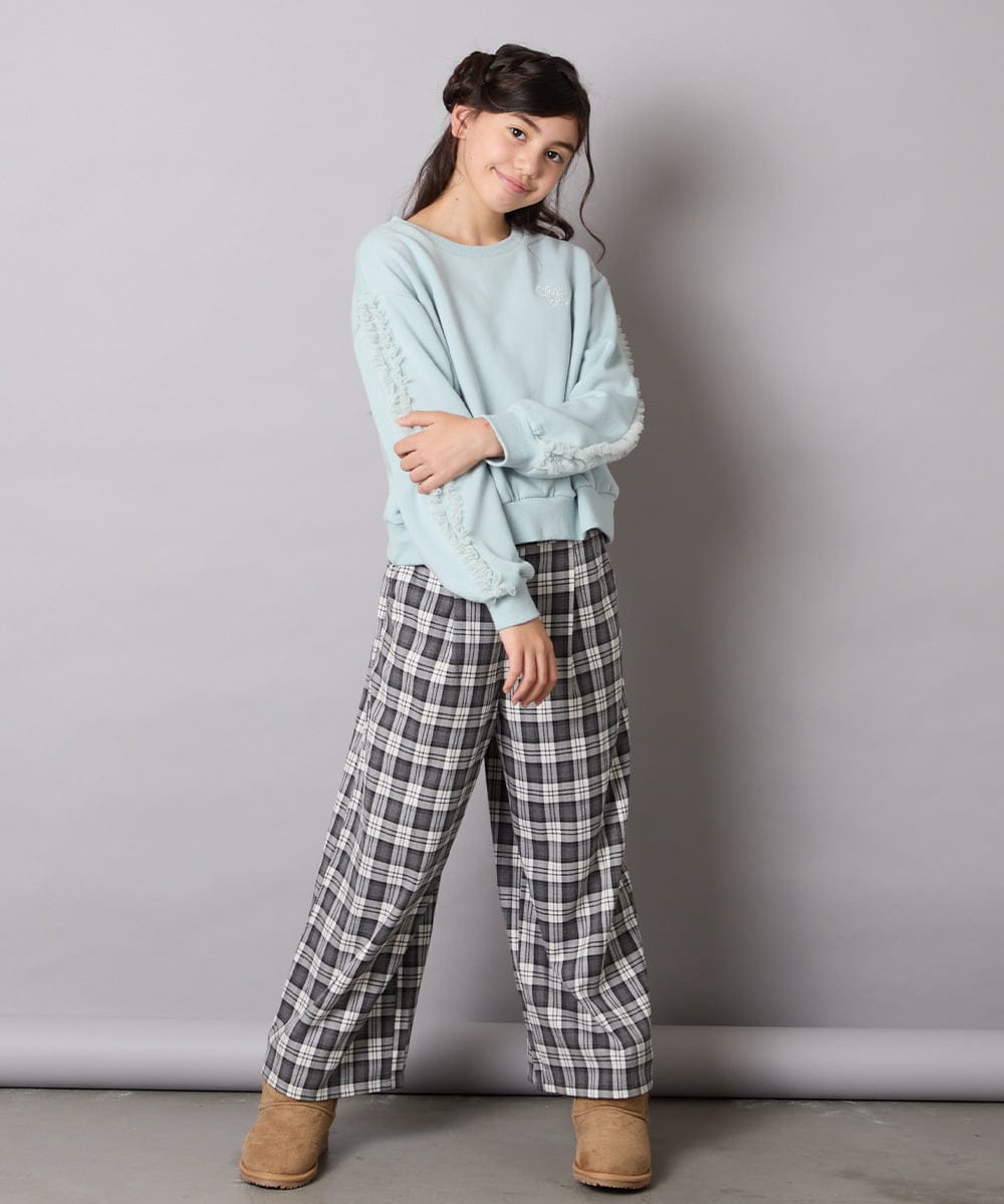 KJKAD50022 a.v.v KIDS(アー・ヴェ・ヴェ) [100-160]【WEB限定商品/裏起毛/チュールフリル/ワンポイント刺繍/クロップド丈】チュールスリーブクロップドトレーナー ダークグレー