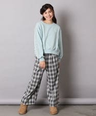 KJKAD50022 a.v.v KIDS(アー・ヴェ・ヴェ) [100-160]【WEB限定商品/裏起毛/チュールフリル/ワンポイント刺繍/クロップド丈】チュールスリーブクロップドトレーナー ダークグレー
