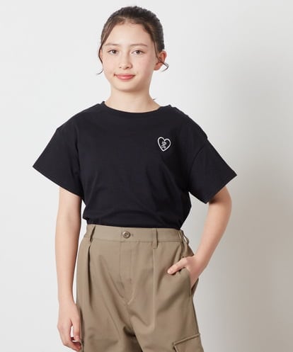 KJKFV40019  [100-130]【コットン100％】ハートワッペン半袖Tシャツ