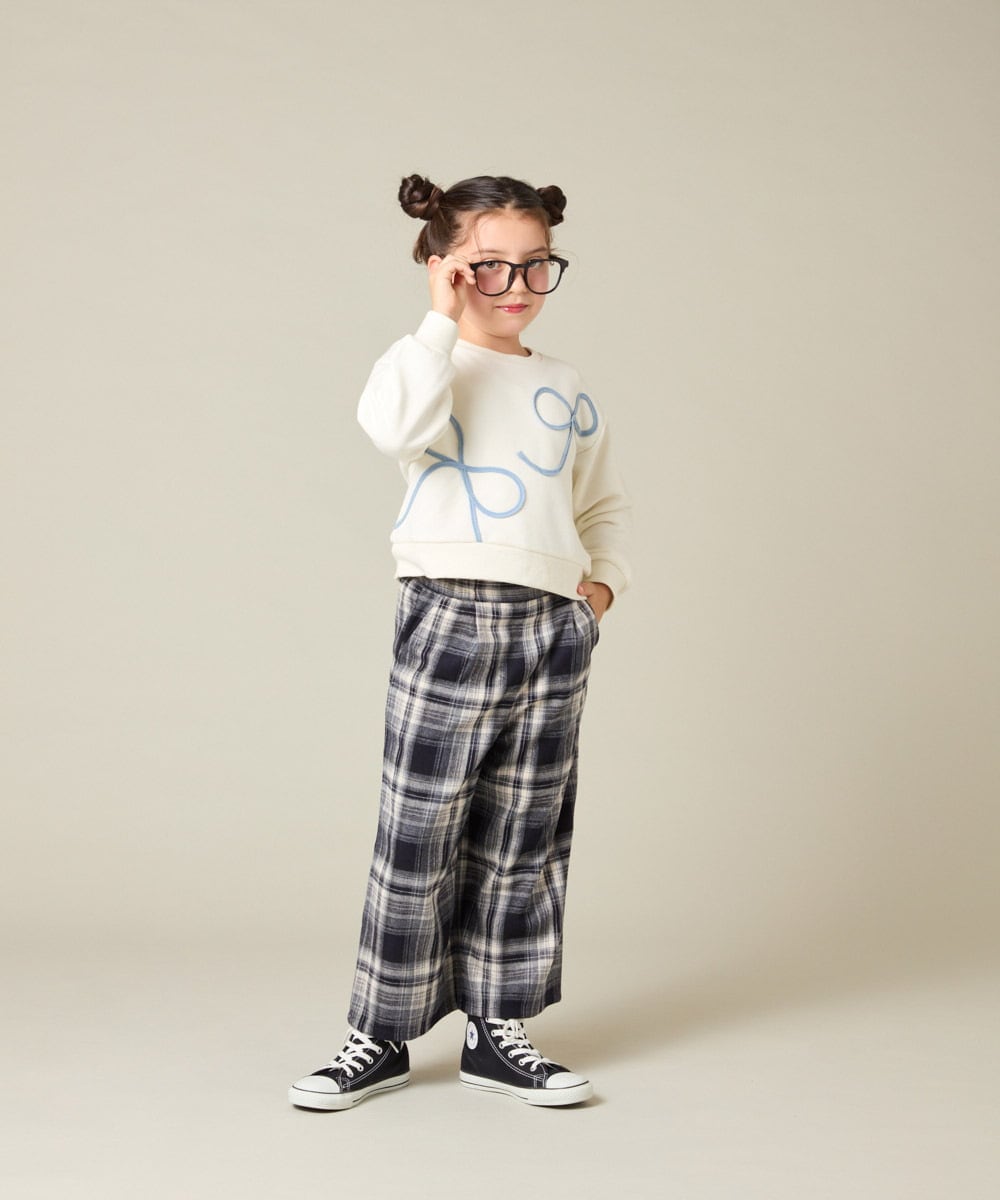 KJKLA41034 a.v.v KIDS(アー・ヴェ・ヴェ) [120-160]【立体リボンがカワイイ/通学にもオススメ】リボンテープ裏毛トレーナー アイボリー