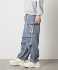 KJLAD37049 a.v.v KIDS(アー・ヴェ・ヴェ) 【大人気！/追加生産/裾が絞れる】[130-160]サイドレースアップカーゴパンツ ライトブルー