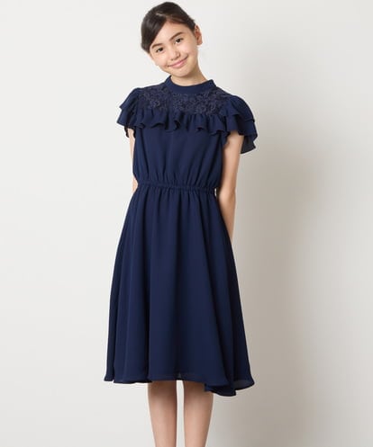 KQEAD02089 a.v.v KIDS [140-160]【発表会/結婚式/お食事会/特別なお出掛けシーンに】レース切り替えフリルワンピース