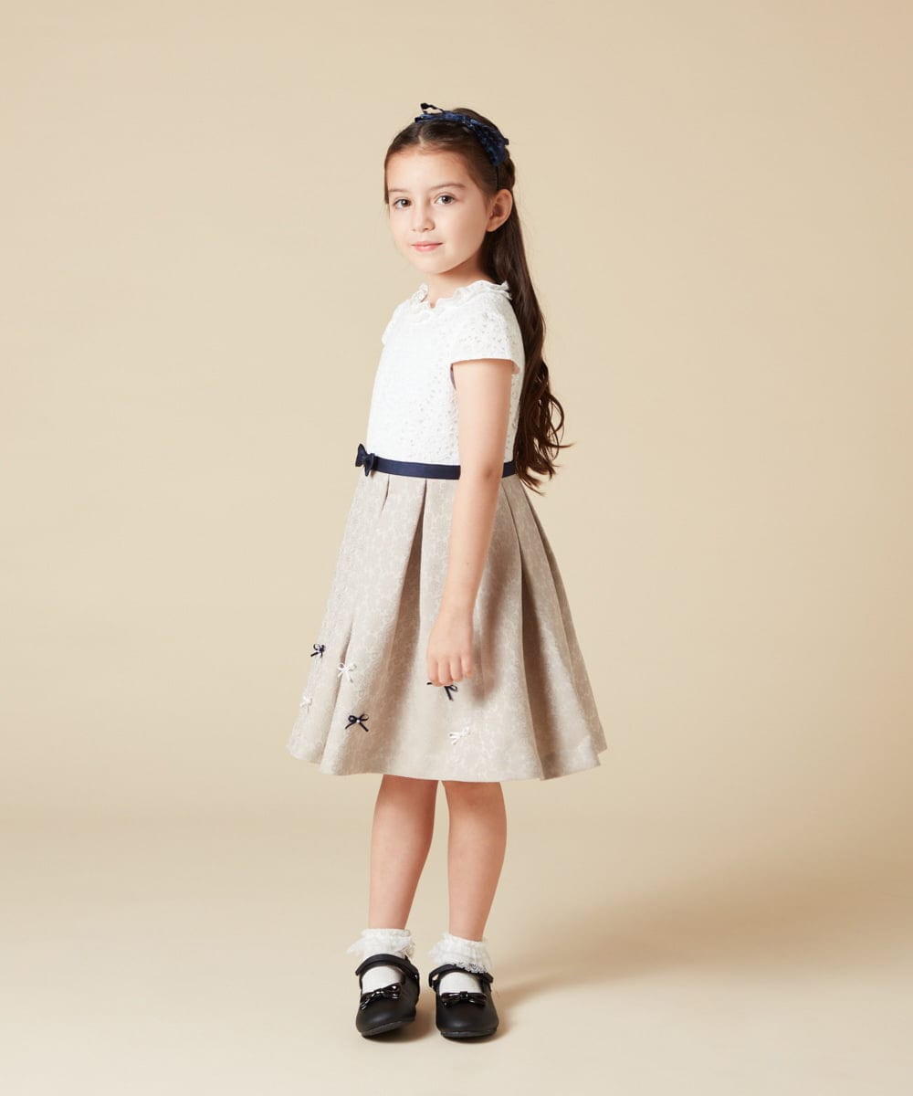 KQECA01129 a.v.v KIDS(アー・ヴェ・ヴェ) [100-130]【結婚式/セレモニー/オケージョン】フラワージャカードワンピース ベージュ