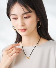 KS2GA35024 a.v.v(アー・ヴェ・ヴェ) ビジューマンテルネックレス ブラック