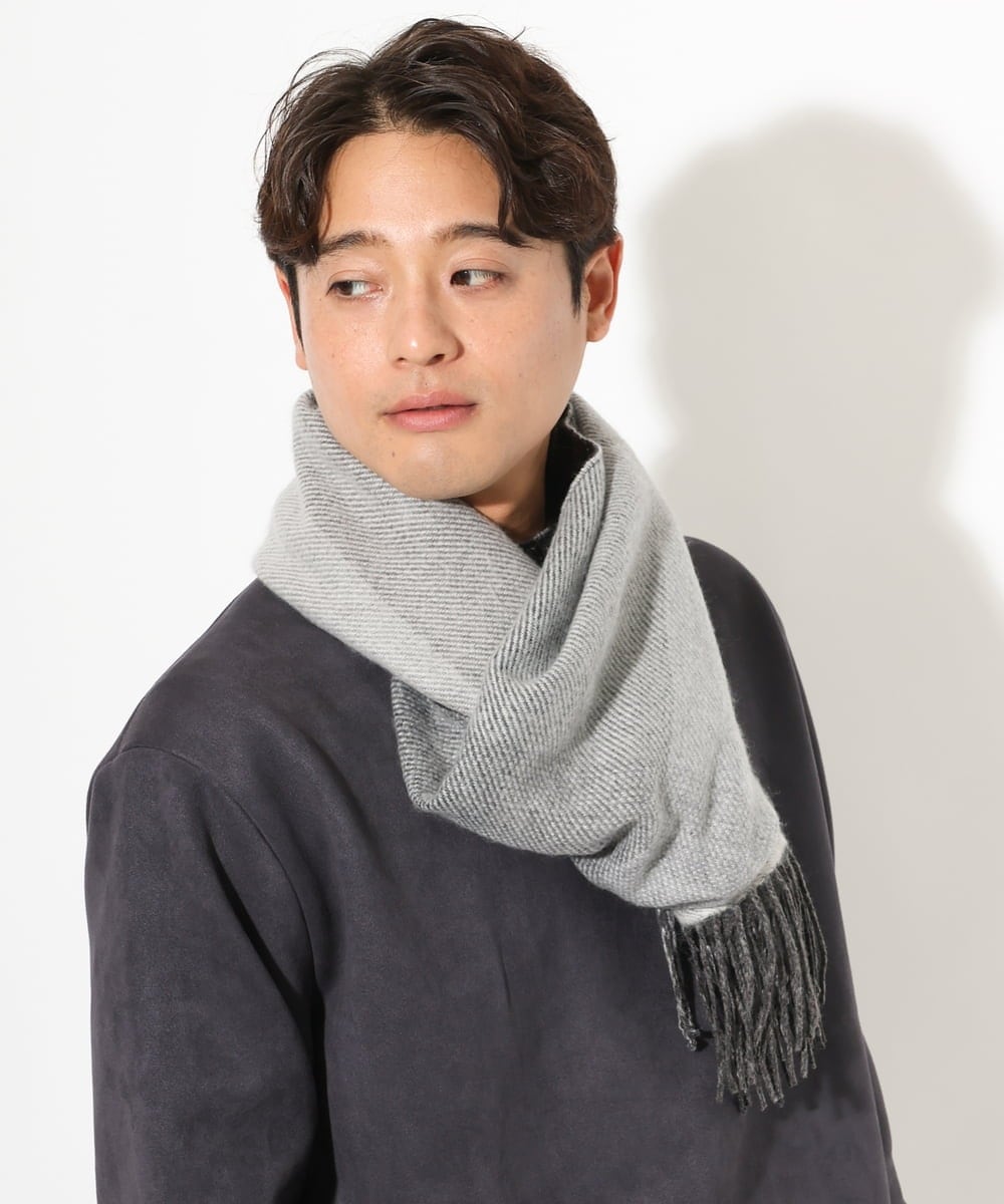 KT3AV22034 a.v.v MEN(アー・ヴェ・ヴェ) 【プレゼントに人気】リバーシブルグラデーションマフラー ダークグレー