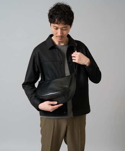 KT5AD51054  フェイクレザーハーフムーンショルダーバッグ