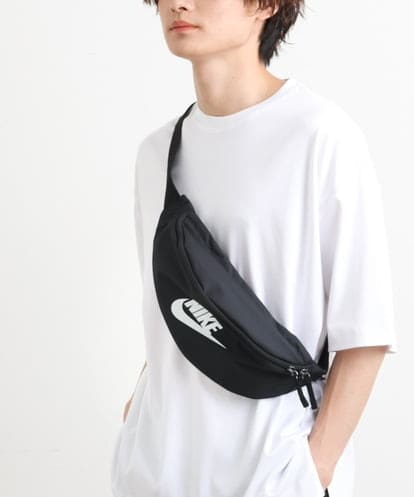 KT5GM83029  NIKEヘリテージヒップパック