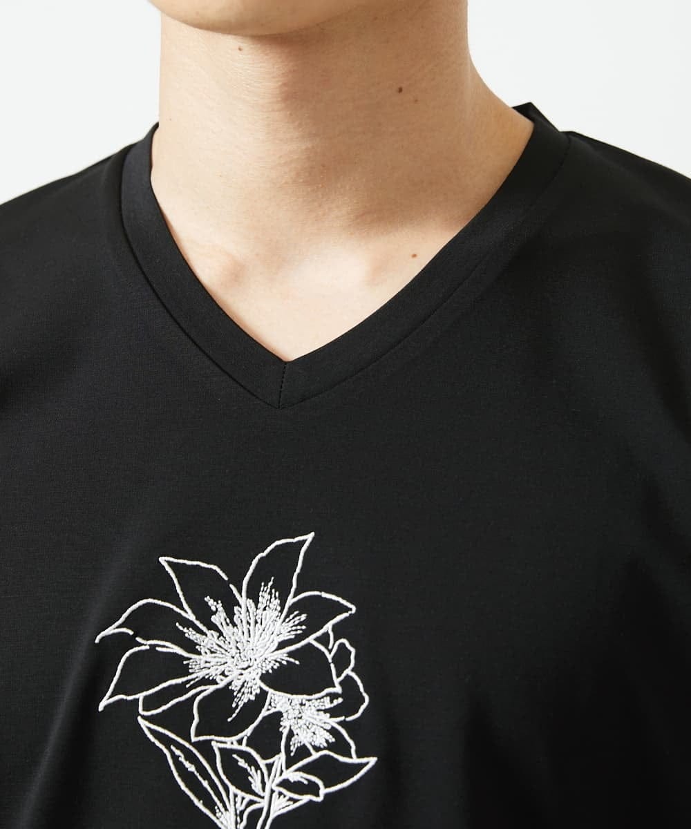 MKKGC10063 MK MICHEL KLEIN HOMME(MKミッシェルクランオム) 【洗える】フラワー刺繍VネックTシャツ ブラック