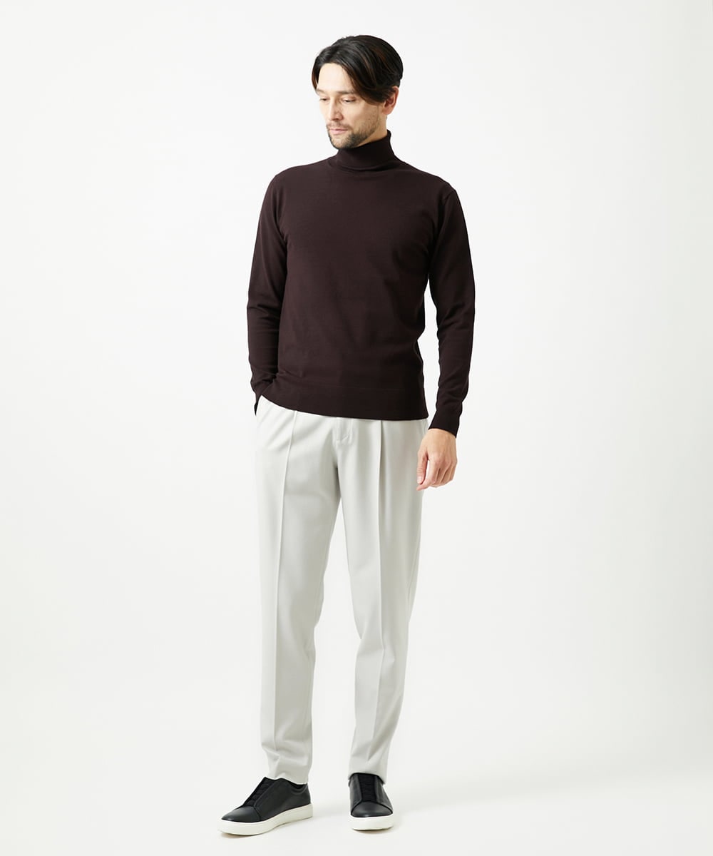 MNFAI53210 MICHEL KLEIN HOMME(ミッシェルクラン オム) 天竺編タートルネックニット ブラウン