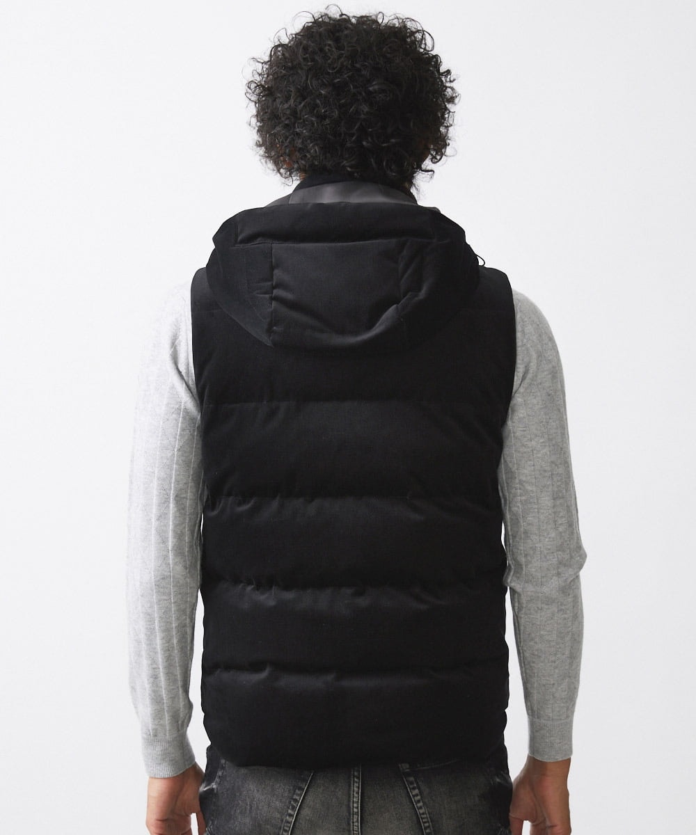 MNJAA56490 MICHEL KLEIN HOMME(ミッシェルクラン オム) トリコットベロアダウンベスト セットアップ ブラック