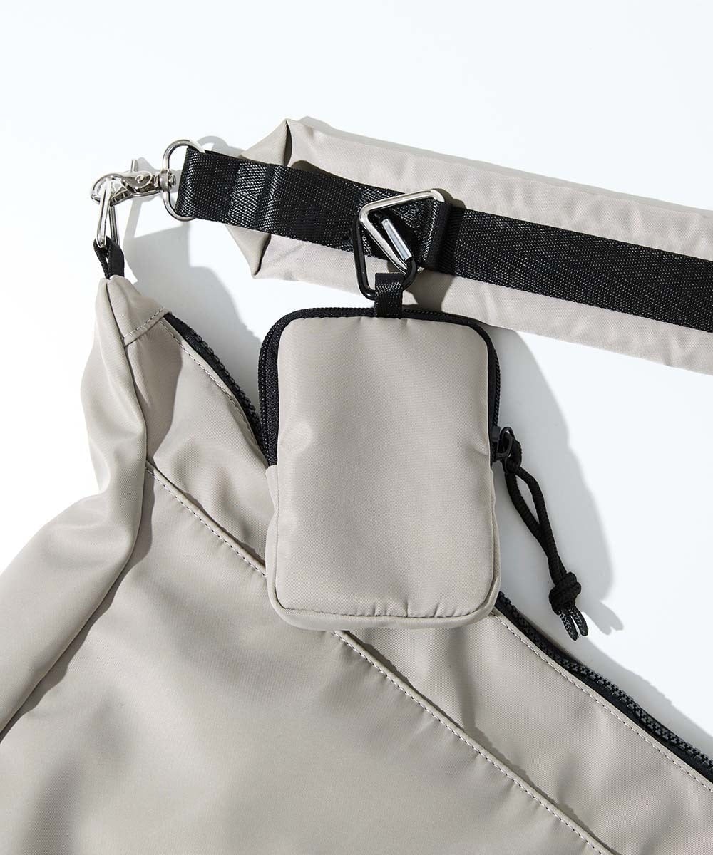 MS5AE71100 MK MICHEL KLEIN HOMME(MKミッシェルクランオム) ワンショルダーバッグ / 高密度ナイロン　 アイボリー