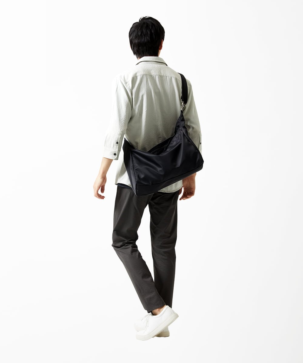 MS5AE71100 MK MICHEL KLEIN HOMME(MKミッシェルクランオム) ワンショルダーバッグ / 高密度ナイロン　 ブラック