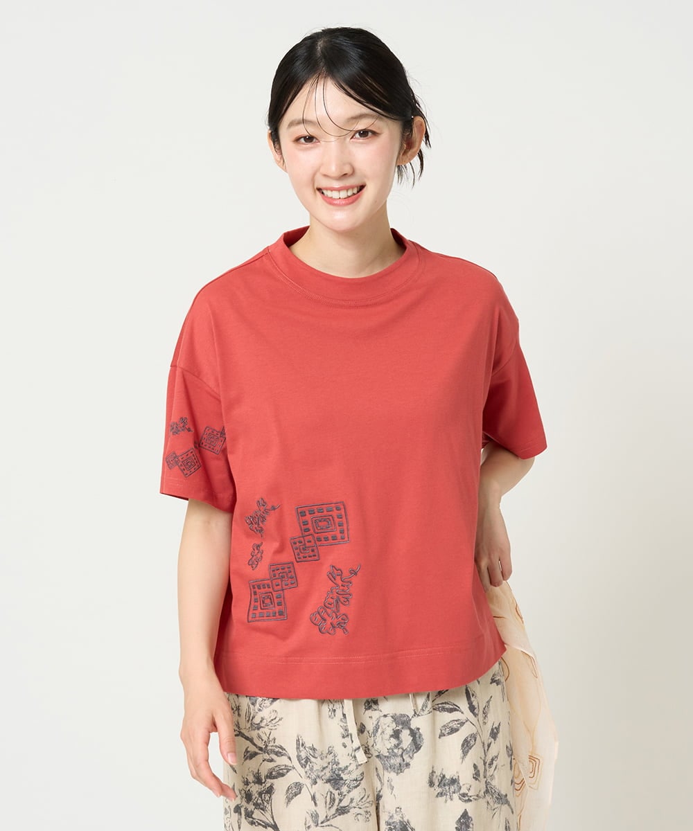 NGKHE61170 GIANNI LO GIUDICE(ジャンニ ロ ジュディチェ) 【洗える】コットン天竺刺繍カットソー レッド