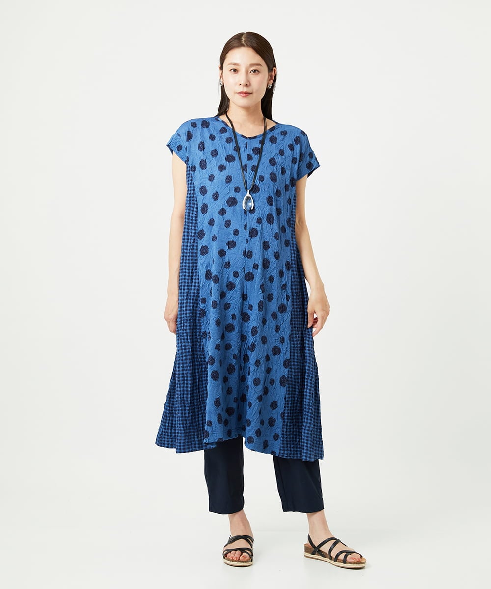 NGPHA11330 GIANNI LO GIUDICE(ジャンニ ロ ジュディチェ) [洗える・日本製]麻混ドットワッシャージャガードワンピース ブルー