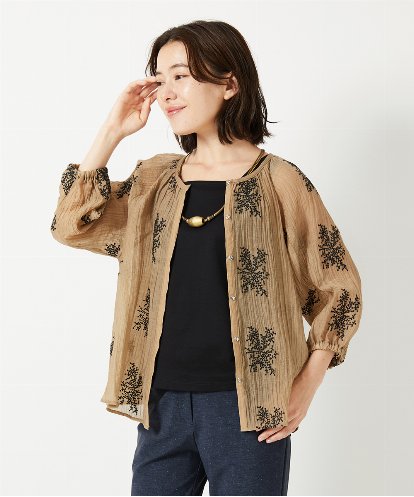 NHBGF93290 GIANNI LO GIUDICE(小さいサイズ) 楊柳フラワー刺しゅうブラウス