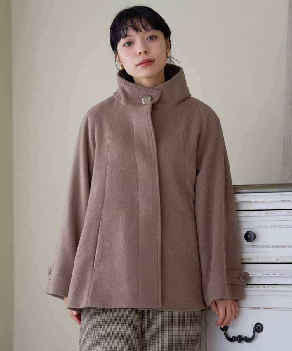 NHDAI88790 GIANNI LO GIUDICE(小さいサイズ)(メゾン ドゥ サンク) アンゴラ混ウールショートコート ライトグレー