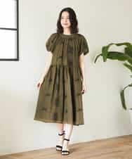 NHEGF93390 GIANNI LO GIUDICE(小さいサイズ)(メゾン ドゥ サンク) 楊柳フラワー刺しゅうワンピース ベージュ