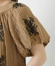 NHEGF93390 GIANNI LO GIUDICE(小さいサイズ)(メゾン ドゥ サンク) 楊柳フラワー刺しゅうワンピース ベージュ